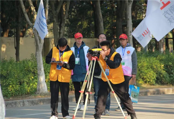 ̫������tyc4633